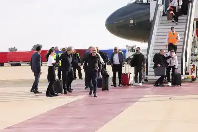 بعثة نشامى المنتخب الوطني تصل ارض