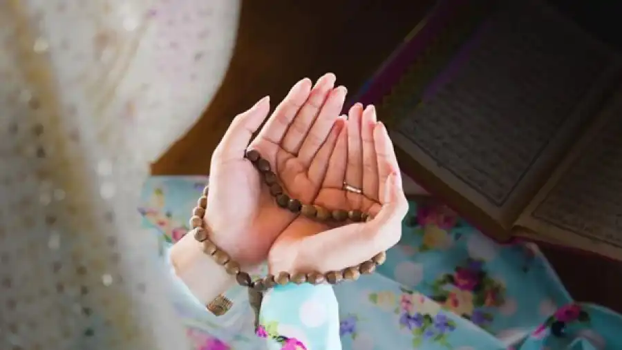 مدار الساعة,شؤون دينية