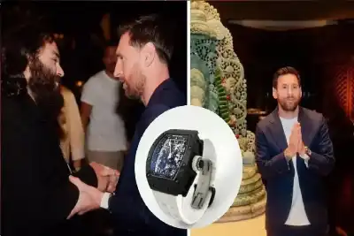 ساعة بمليون دولار: نجل أغنى رجل