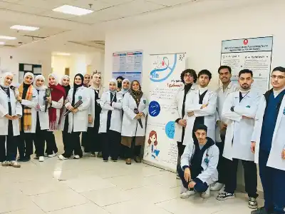 جامعة الزرقاء تنظّم نشاطا توعويا لمرضى