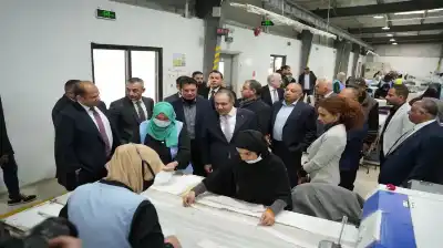 وزير الاستثمار يعلن التوسعة الثالثة لـمجمع