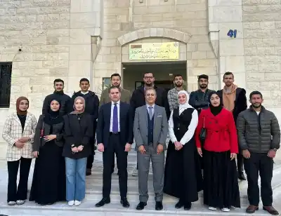 مبادرة النشامى تشارك بتدريب في المعهد