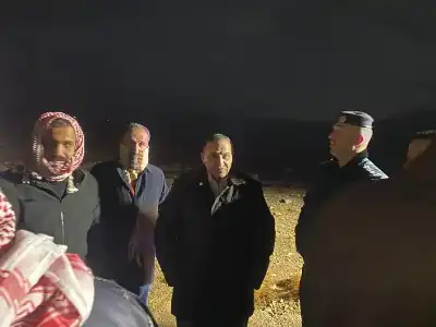 محافظ الزرقاء يتابع الاستعدادات للمنخفض الجوي