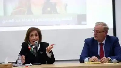 ديوان آل عبد الهادي يعقد محاضرة