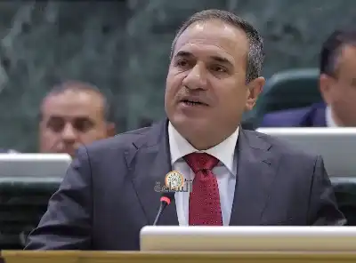 النسور: احد النواب يهذي بما لا