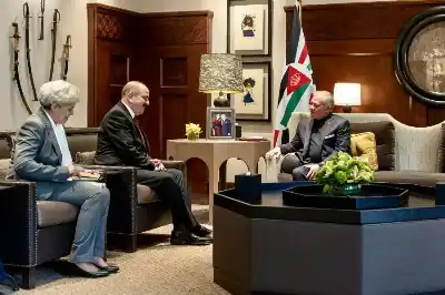 الملك يستقبل وزير الخارجية التونسي (صور)