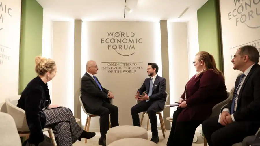 مدار الساعة,أخبار الأردن,اخبار الاردن,وزيرة التخطيط والتعاون الدولي,زينة طوقان,وزير الاستثمار,ولي العهد