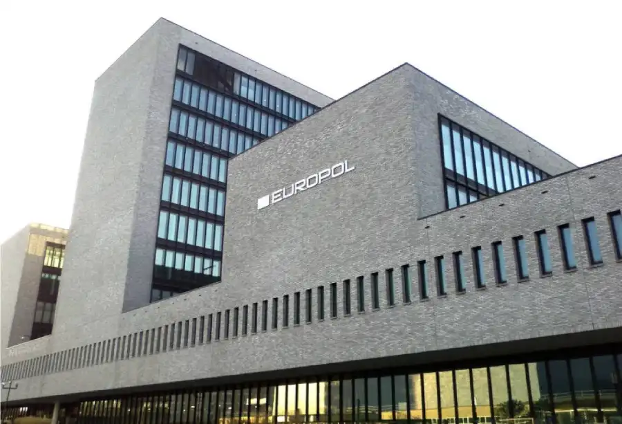 مدار الساعة,أخبار خفيفة ومنوعة,الاتحاد الأوروبي