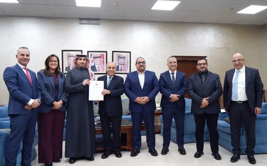 مدار الساعة,أخبار البنوك والشركات,وزير التربية والتعليم,وزير التعليم العالي والبحث العلمي,الدكتور عزمي محافظة,عزمي محافظة,وزارة التربية والتعليم