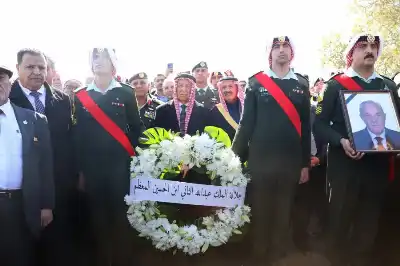 مندوبا عن الملك وولي العهد.. العيسوي