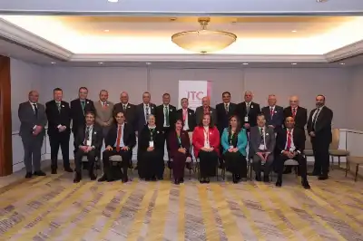 رئيس جامعة البترا يدعو إلى برامج