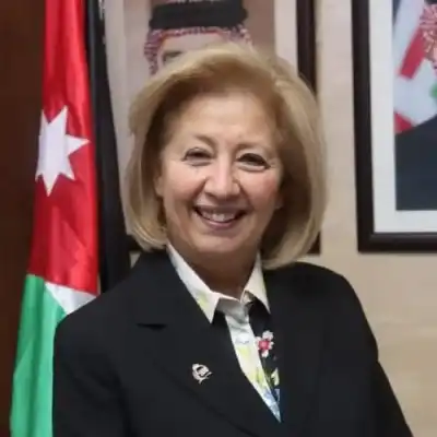 العين هيفاء النجار رئيسا فخريا لدارة