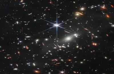 العلماء في حيرة: مجرات تتحدى فهمنا