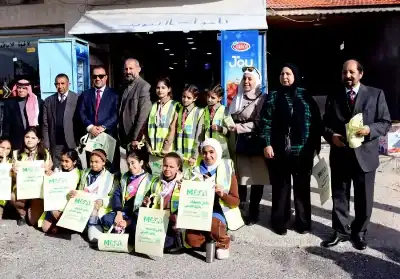 بدلها بقماش.. مبادرة بيئية تسعى لتعزيز