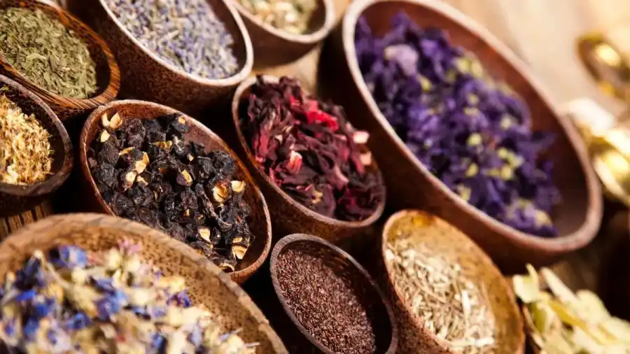 مدار الساعة,شؤون دينية,وسائل التواصل الاجتماعي