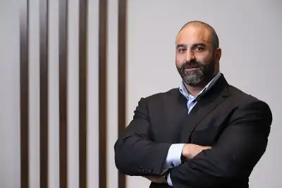 عون الكباريتي يقدم استقالته