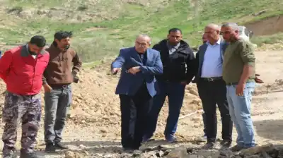 وزير الأشغال يتفقد مشروع إعادة تأهيل