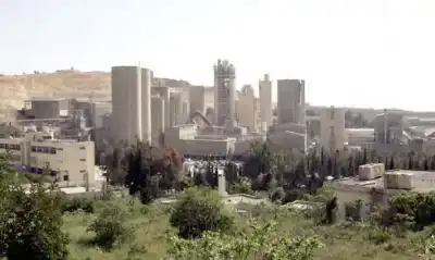 الضمان يطالب الإسمنت الأردنية بـ3 ملايين..