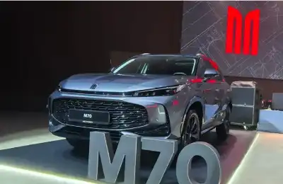 روسيا تزيح الستار عن سيارات موسكفيتش