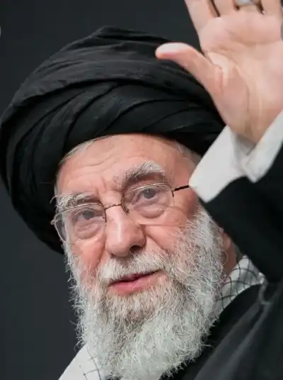 ترامب: قتلنا خامنئي