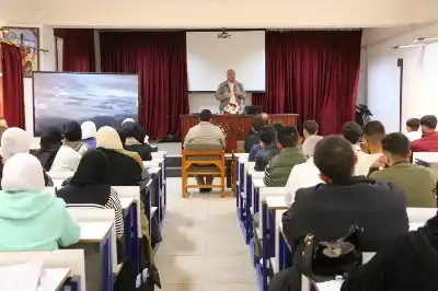 جامعة الزرقاء تنظم محاضرة بمناسبة ذكرى