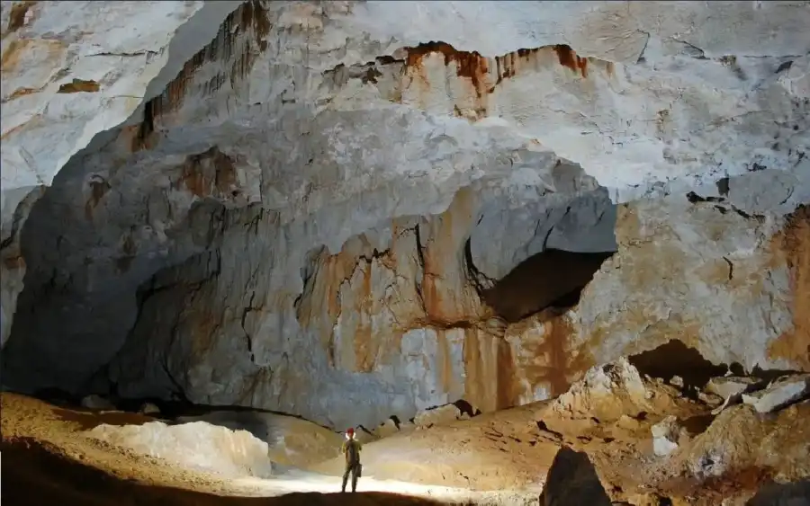 مدار الساعة,أخبار خفيفة ومنوعة