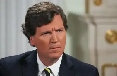 الصحفي تاكر كارلسون: أميركا تفقد السيطرة