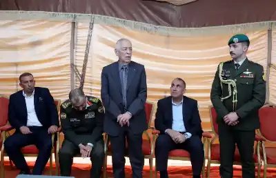 الديوان الملكي يعزي العدوان والأحمد (صور)