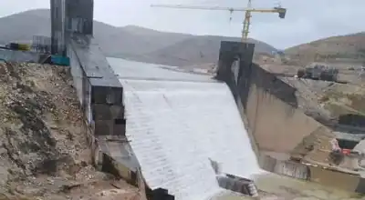 فيضان أكبر سد في الأردن