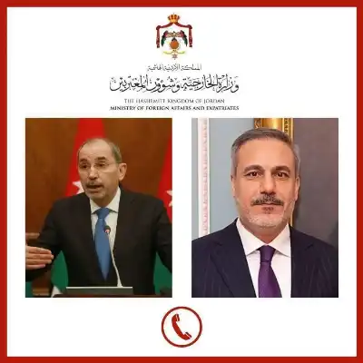 الصفدي يهاتف نظيره التركي.. ماذا قال؟