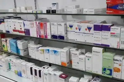 وزير الصحة: مخزون الأدوية والمواد الخام