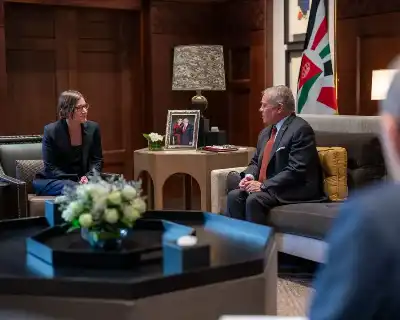 الملك يستقبل رئيسة اللجنة الدولية للصليب