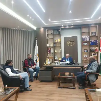 بحث سبل ربط الواقع البيئي بمشروع