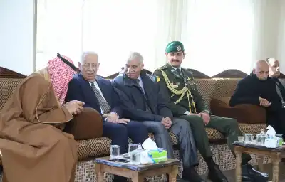 الديوان الملكي يعزي عشيرة العميان (صور)