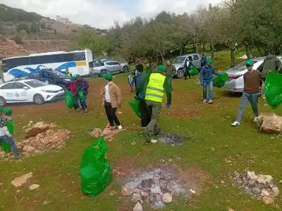 وزارة البيئة تنفذ حملة نظافة وطنية