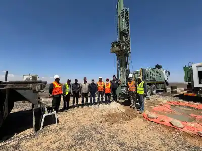 الخرابشة يتفقد مشاريع التنقيب عن الفوسفات