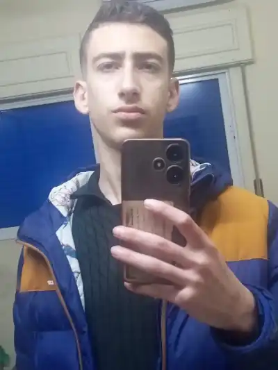 الحدث زيد عبيدات مفقود.. وهذه صورته