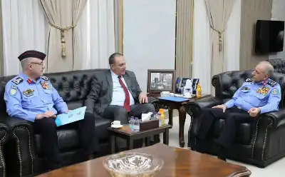 وزير البيئة ومدير الأمن العام يبحثان