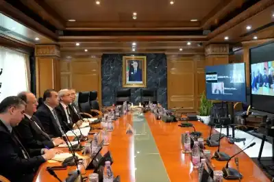 الجزائر توسع صفقات الطاقة مع الأردن