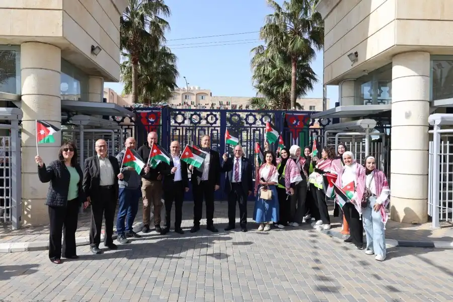 مدار الساعة,أخبار الجامعات الأردنية,الملك عبد الله الثاني,جامعة عمان الأهلية