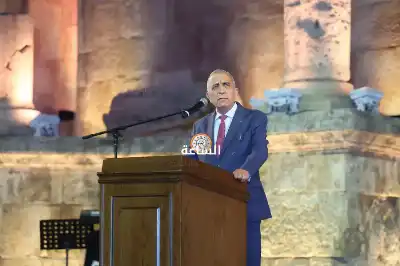 الرواشدة أمام الآلاف: لنردد معا