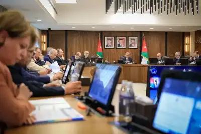 الحكومة تعين أعضاء في مجلس أمناء