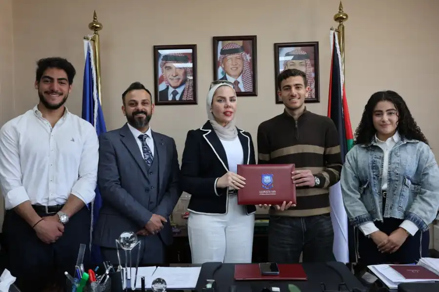 مدار الساعة,أسرار أردنية,جامعة عمان الأهلية