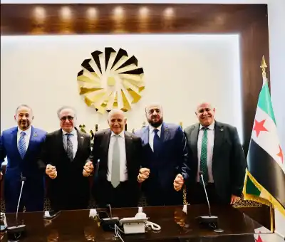 الحاج توفيق يكتب: الأردن وسوريا يدا