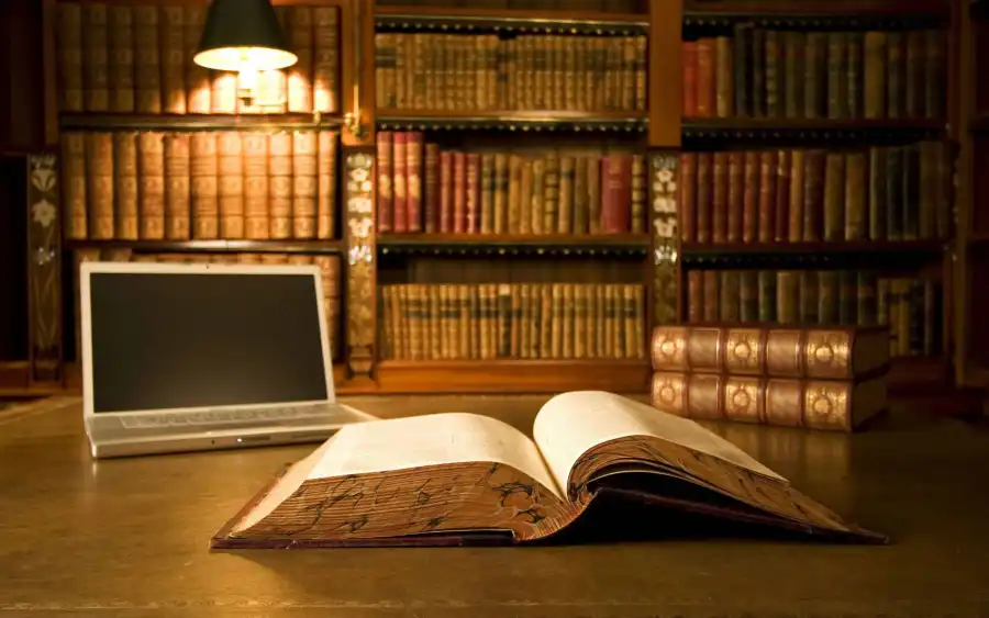مدار الساعة,شؤون دينية
