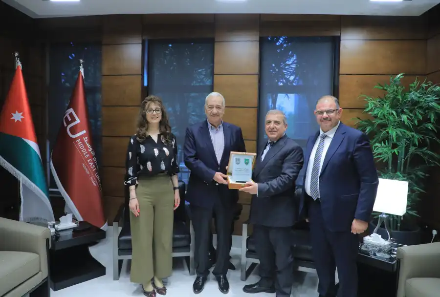 مدار الساعة,أسرار أردنية,الجامعة الأردنية,جامعة الشرق الأوسط