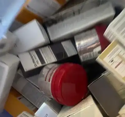 الأردن: ضبط مستحضرات تجميل غير مجازة