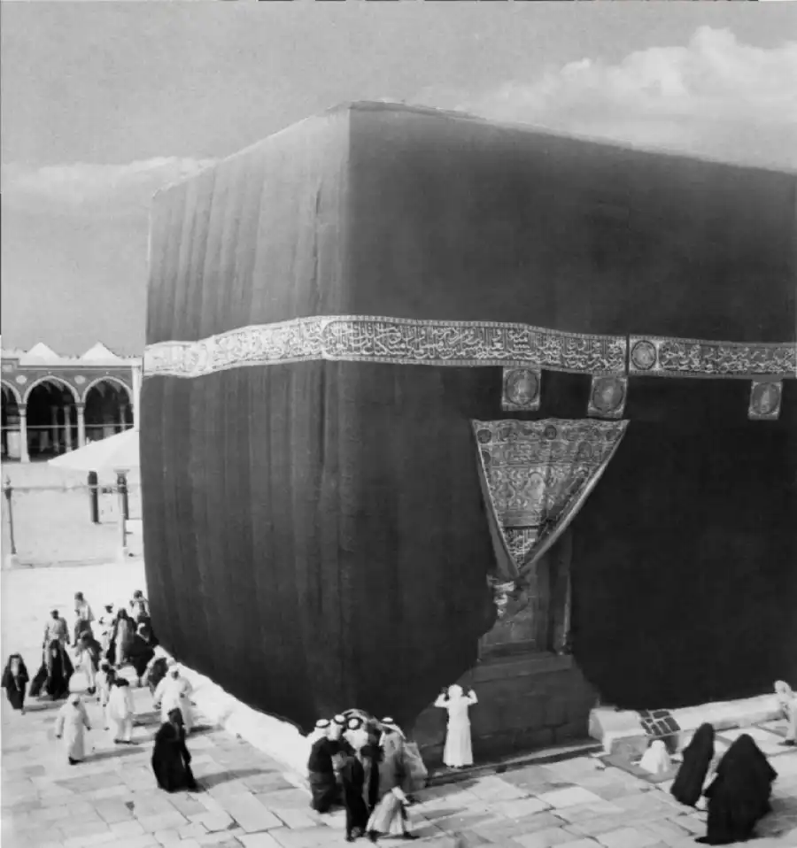 مدار الساعة,شؤون دينية