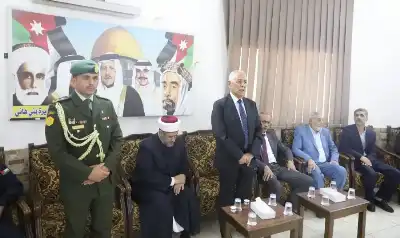 الديوان الملكي يعزي عشيرة بني هاني