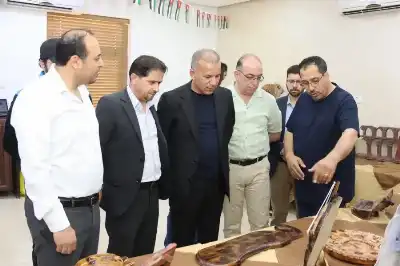 افتتاح معرض خشبيات بتعاون مشترك بين